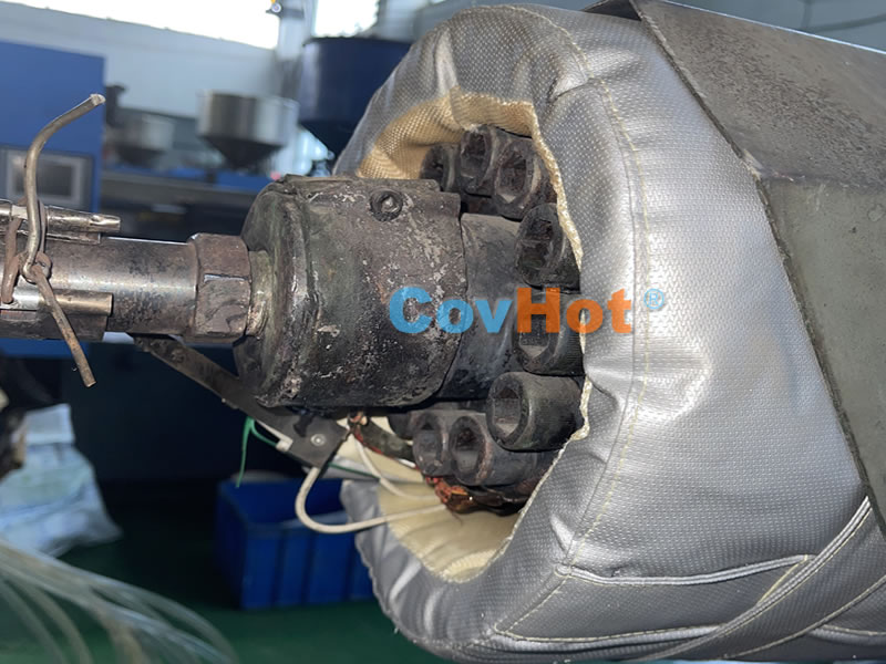 <a href=http://zuizhineng.cn/e/tags/?tagname=%E6%B3%A8%E5%A1%91%E6%9C%BA%E4%BF%9D%E6%B8%A9 target=_blank class=infotextkey>注塑機(jī)保溫</a>,炮筒<a href=http://zuizhineng.cn/e/tags/?tagname=%E4%BF%9D%E6%B8%A9%E5%A5%97 target=_blank class=infotextkey>保溫套</a>,方便檢修